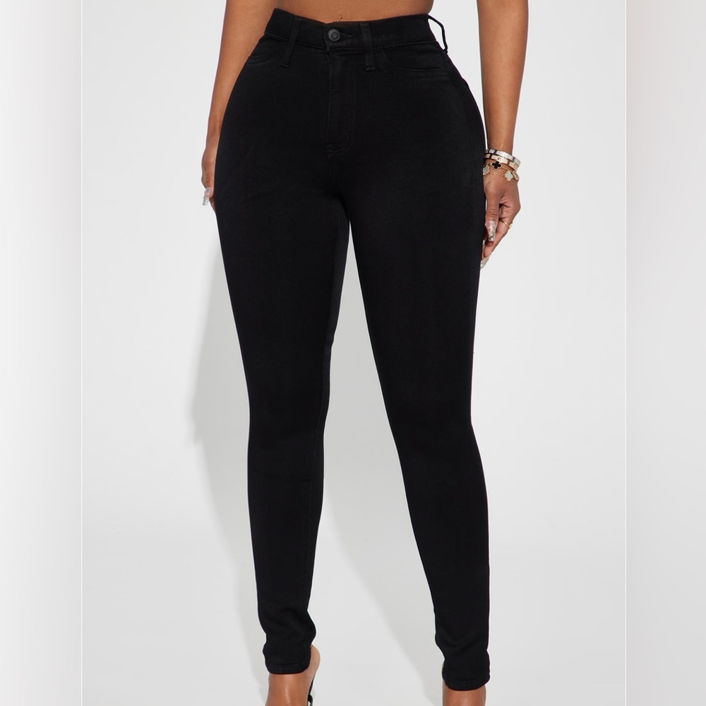 FASHION NOVA BLACK SUPER SOFT CURVY HIGH RISE SKINNY JEAN